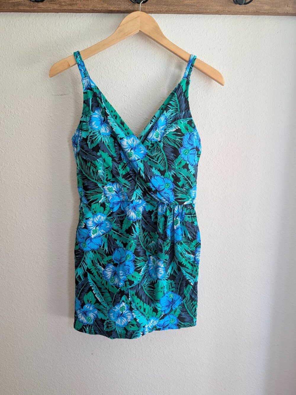 Land's End womens one piece swim dress wrap style size M blue green tropical